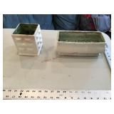2 redwing planters