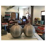 2 hanging speakers