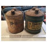 DX and Tracto oil cans