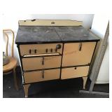 Vintage prosperity gas stove