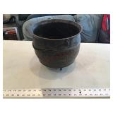 Shermanns 3 leg cast iron kettle