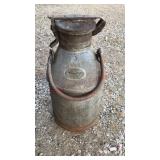 5 gal. Standard oil liquid measure, good