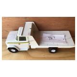 Vintage Ertl JD truck