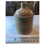 Shoulder jug