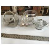Vess salt and pepper, juicer, etc