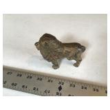 Antique cast-iron line bank