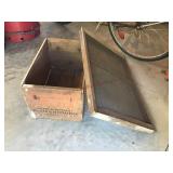 Screen and fruit crate