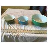 Pyrex Bowls