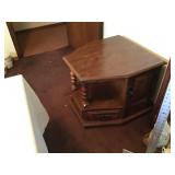 Lamp cabinet