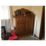 Gentlemens dresser