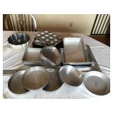 Cake pans