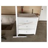 Wicker chest of drawers