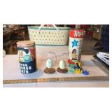 Eggs, oatmeal container,box of toys