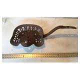 Bonanza cast iron seat