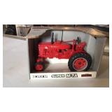 Super M-TA tractor