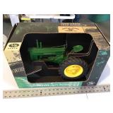 John Deere B 1/8 scale