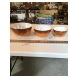 Nest of pyrex bowls