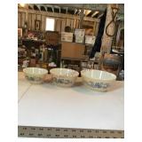 Pyrex mixing bowls