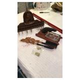 Tie rack, dresser case, shoe brush and shoe horn,