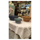 3 Stoneware bowls