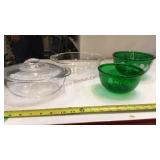 Green mixing bowls, 2-Pyrex baking dishes