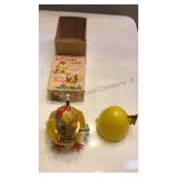 Hatching egg toy