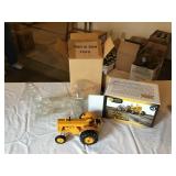 John Deere two cylinder club 820 tractor