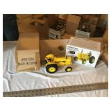 John Deere 720 industrial tractor