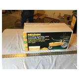Nelson Traveling sprinkler new in box