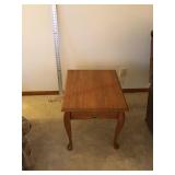 Oak Lamp table with drawer 10