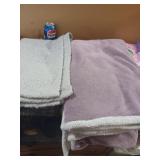 2 Couvertures molletonnï¿½