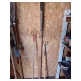 3 outils de jardin