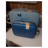 2 Valises