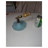 Lampe murale en porcelaine