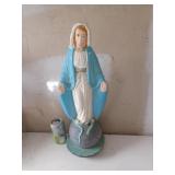 Statue en ciment
