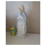 Statue en porcelaine