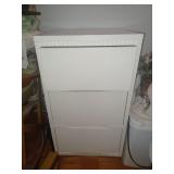 Table de chevet 16'' x 18'' x 30''