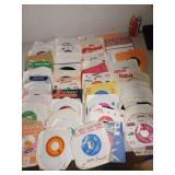 50 Disques vinyle 45 tours avec pochette