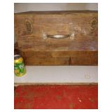 2 Coffres en bois
