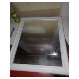 Miroir contour en bois 19'' x 23''