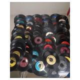 75 Disques vinyle 45 tours