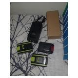 3 Batteries et 1 chargeur