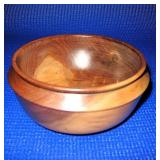 Hand Turned Bowl in Walnut