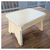 Childs Bench in Pine 2 of 2