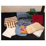 Bath Towels, Hand Towels & Washcloths