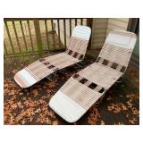 Pair of Patio Lounge Chairs