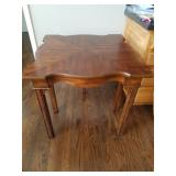 Drop Leaf Table 32"x32"x30" tall
