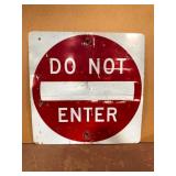 Do Not Enter Reflective Traffic Sign