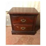 Broyhill 2-Drawer Nightstand