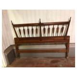 Spindle Headboard Footboard and Rails Set